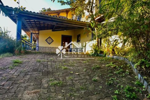 Charmosa-Residência-à-Venda-em-Ilhabela13