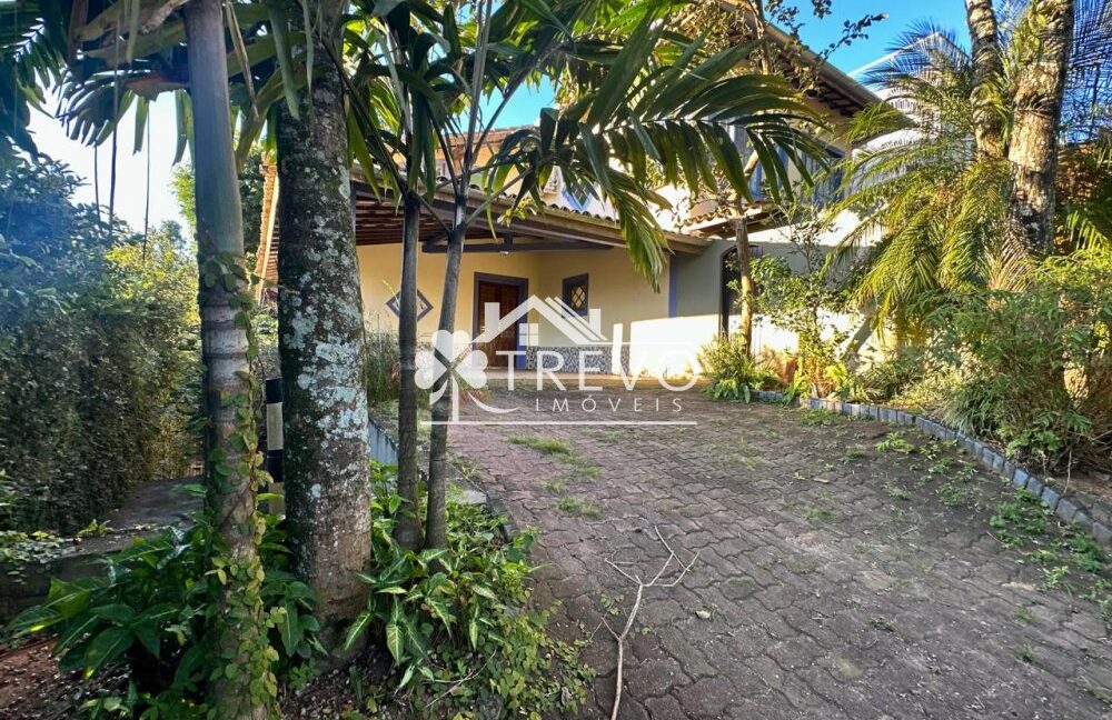 Charmosa-Residência-à-Venda-em-Ilhabela25