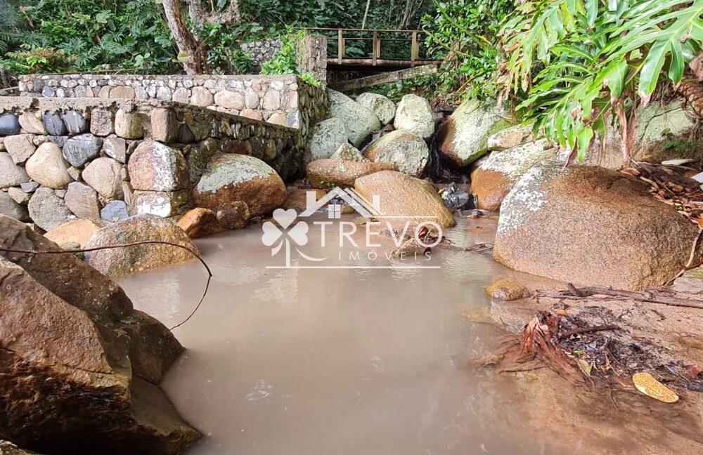 Linda-costeira-a-venda-em-Ilhabela13