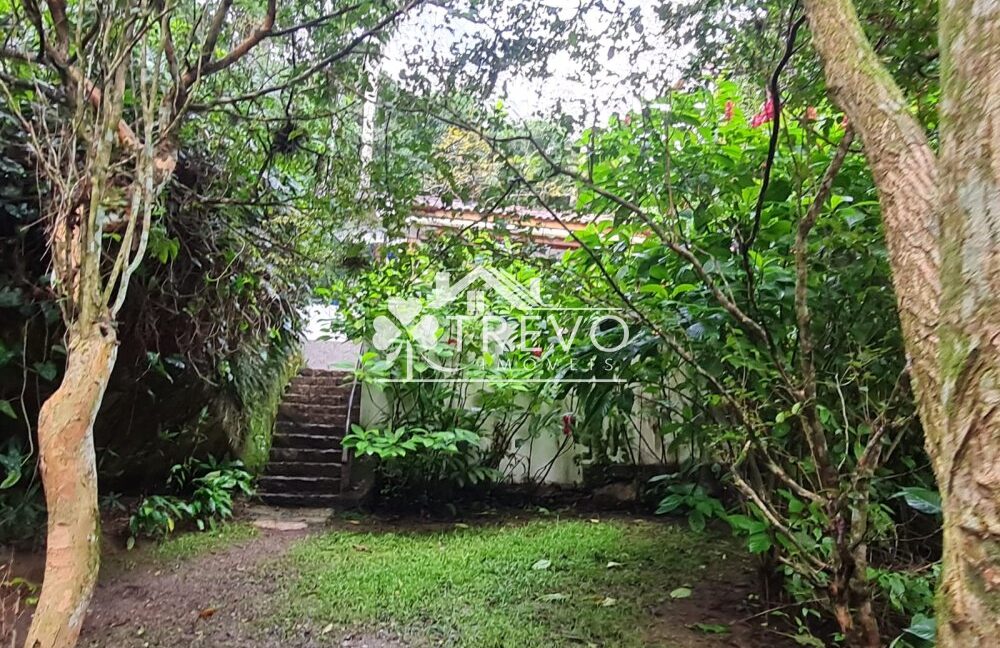 Linda-costeira-a-venda-em-Ilhabela15