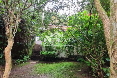 Linda-costeira-a-venda-em-Ilhabela15