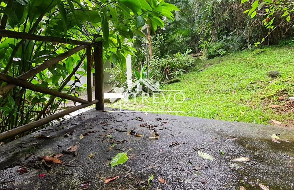 Linda-costeira-a-venda-em-Ilhabela31