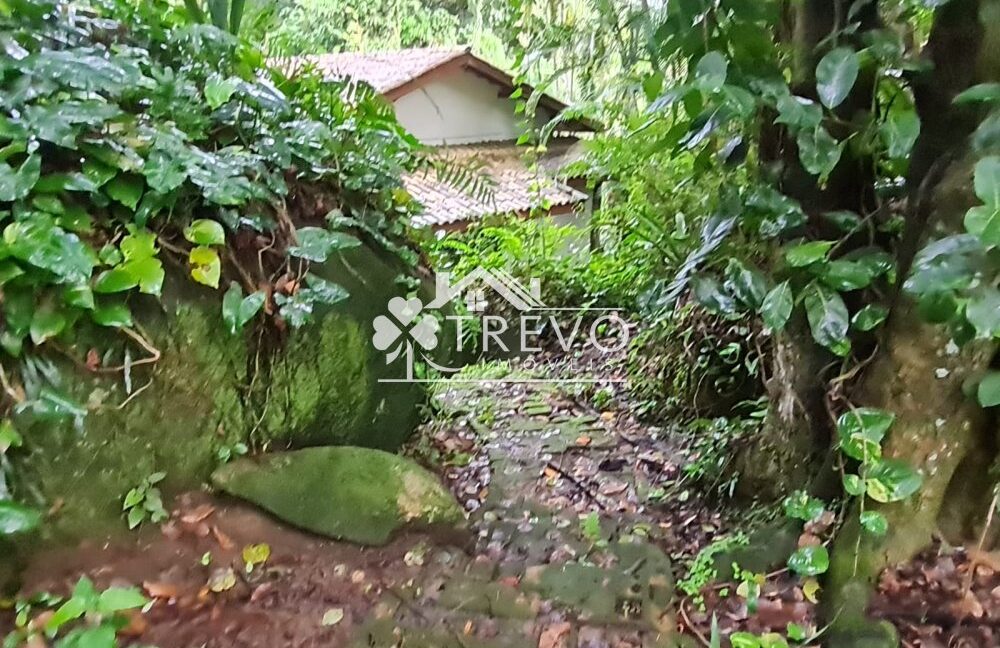 Linda-costeira-a-venda-em-Ilhabela33