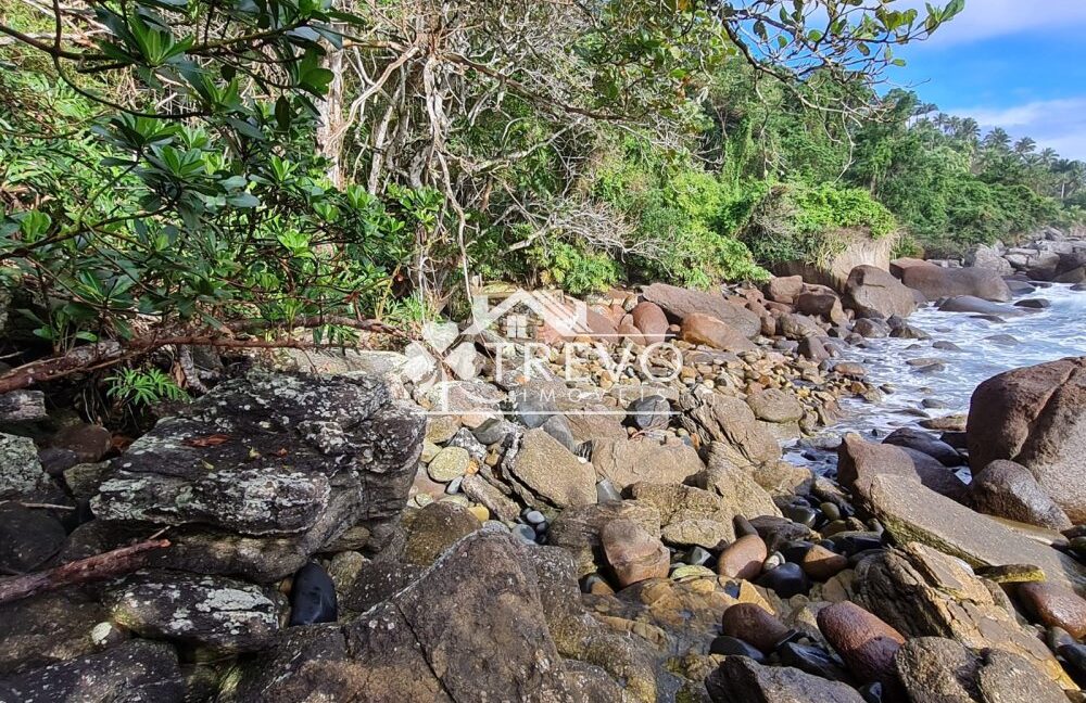 Linda-costeira-a-venda-em-Ilhabela34