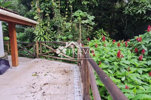 Linda-costeira-a-venda-em-Ilhabela35