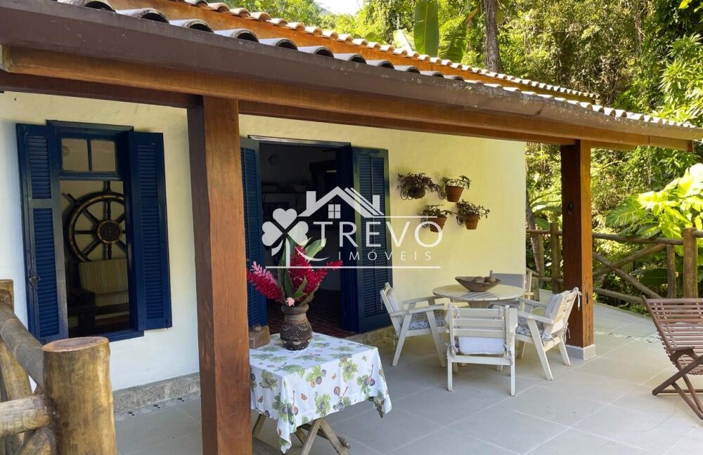 Linda-costeira-a-venda-em-Ilhabela43
