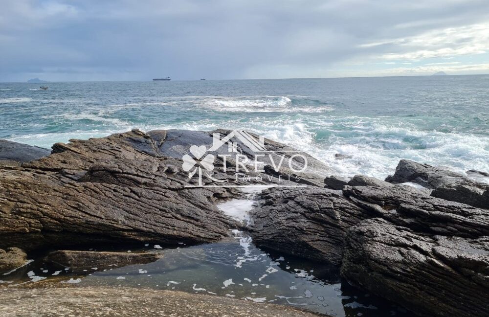 Linda-costeira-a-venda-em-Ilhabela6