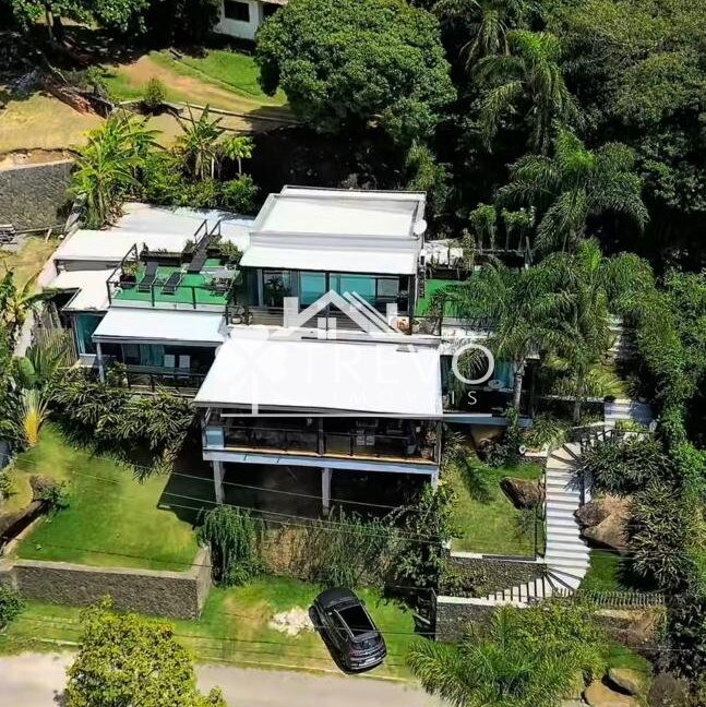 CASA-EXCLUSIVA-À-VENDA-EM-ILHABELA