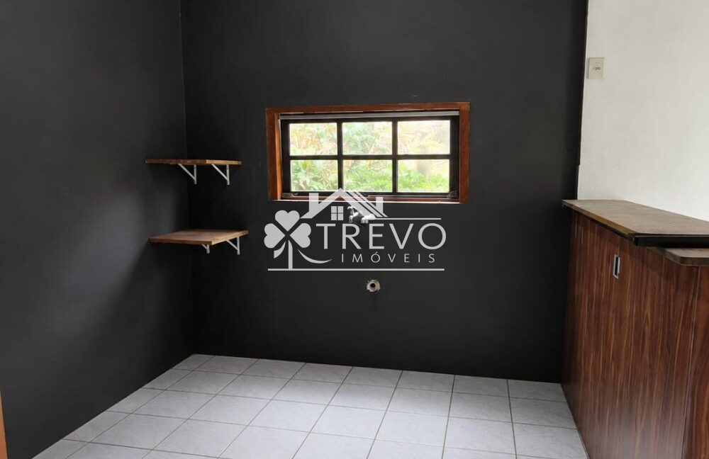Casa colonial pertinho da praia13